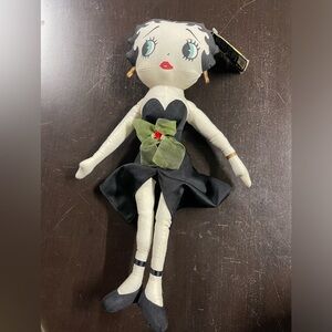 Vintag Kellytoy runway Betty boop Black and White Doll with Green Bow